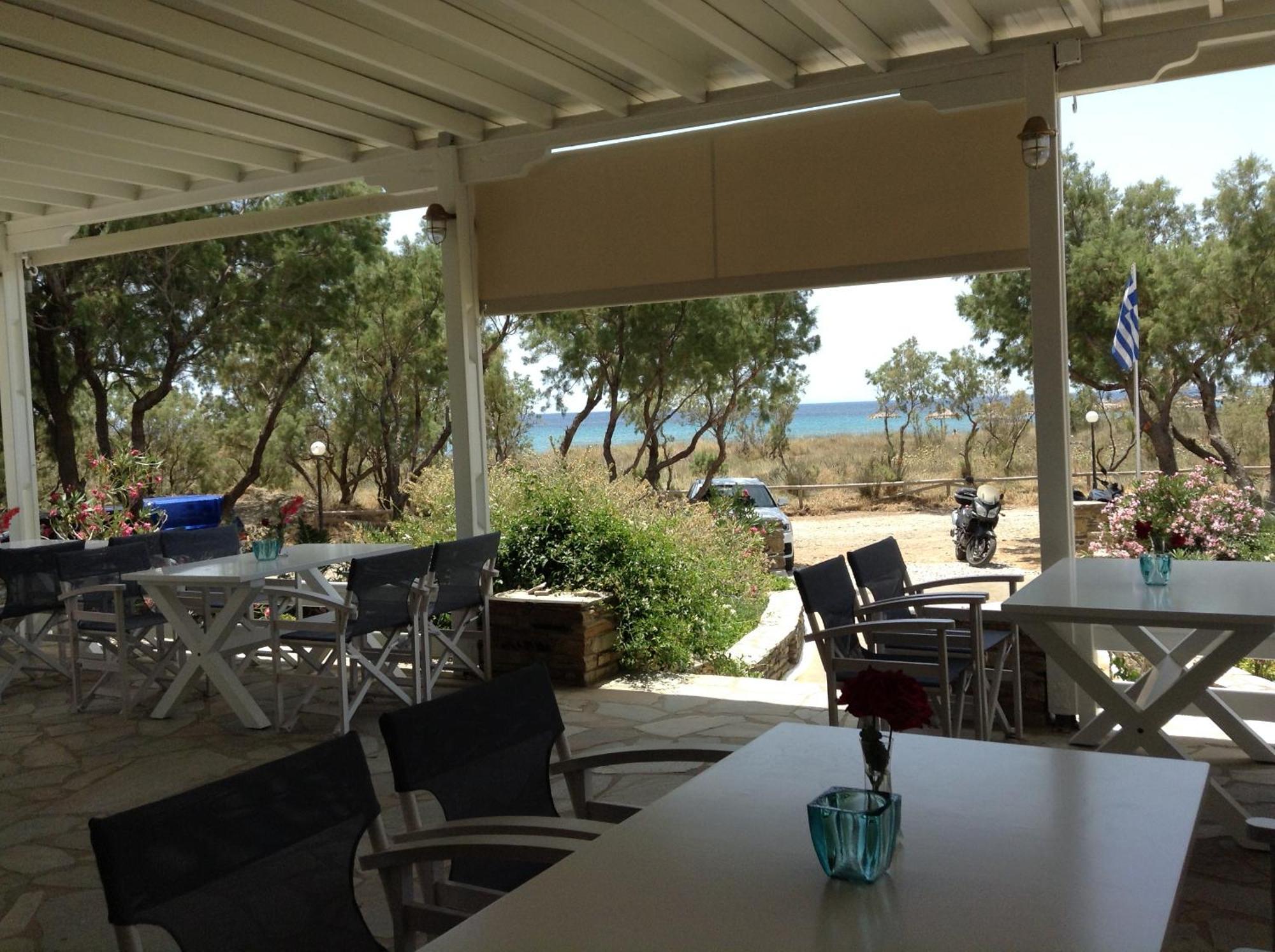 Nostos Beachfront Apartments & Studios Ájosz Joánisz Kültér fotó