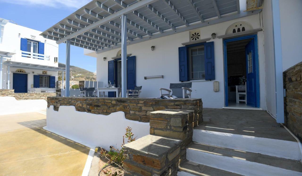 Nostos Beachfront Apartments & Studios Ájosz Joánisz Kültér fotó