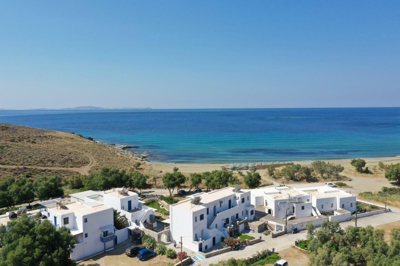 Nostos Beachfront Apartments & Studios Ájosz Joánisz Kültér fotó